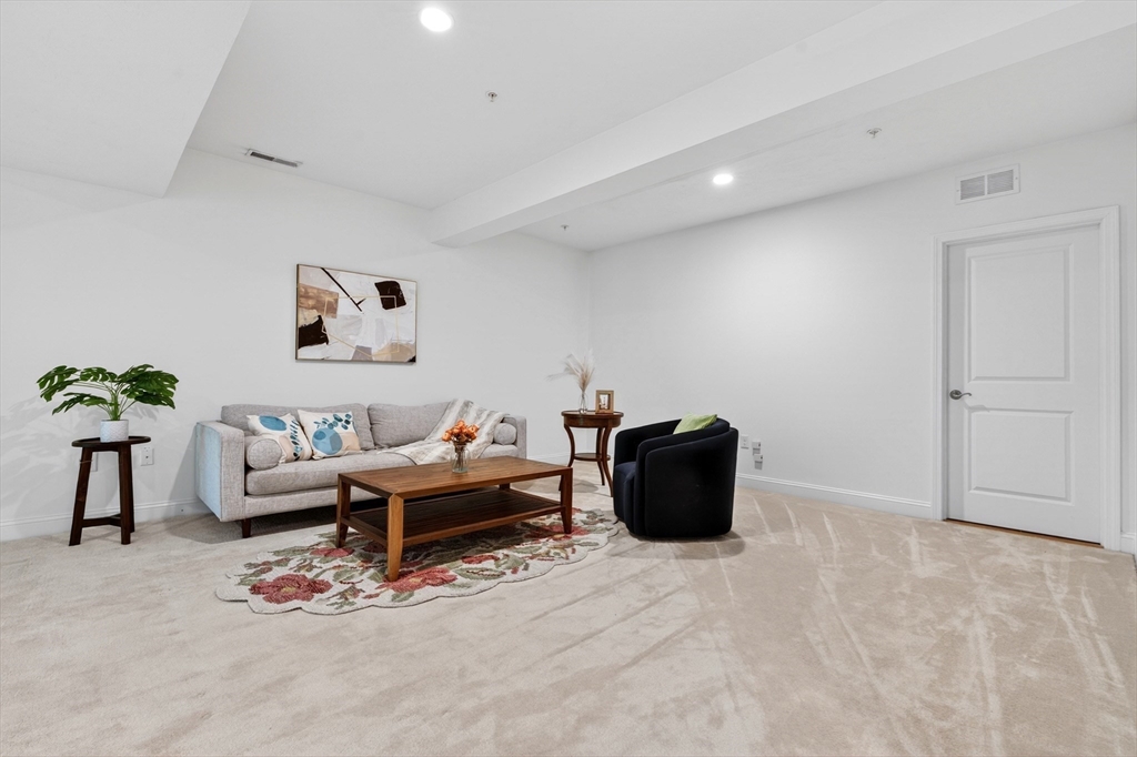 3 B Reserve Way, Unit 3B Burlington, MA 01803 - Photo 27 of 42