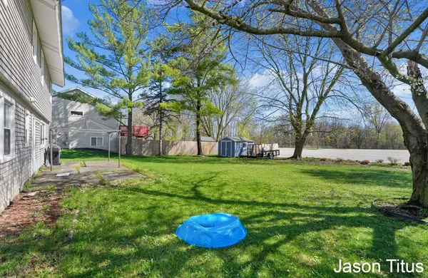 $449,900 | 1696 Ball Avenue Northeast, Grand Rapids, MI 49505