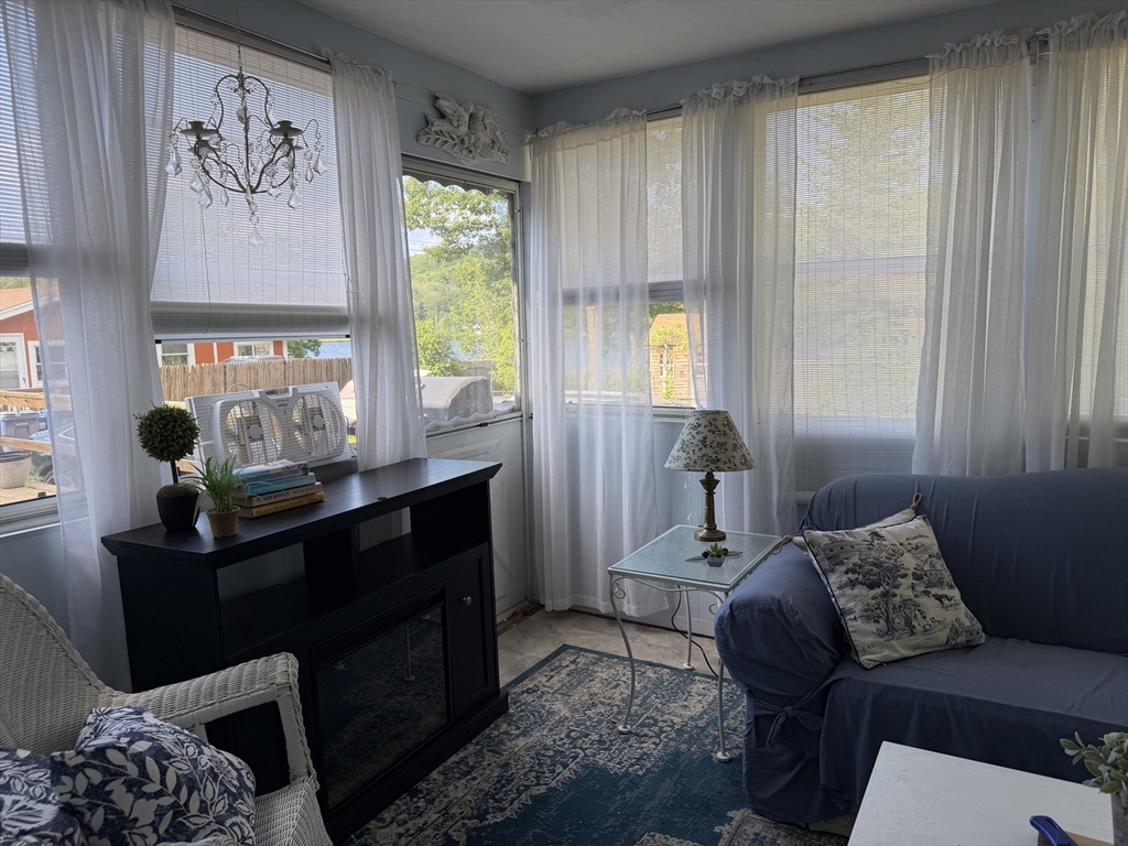 6 Roberts Park Road Holland, MA 01521 - Photo 10 of 17