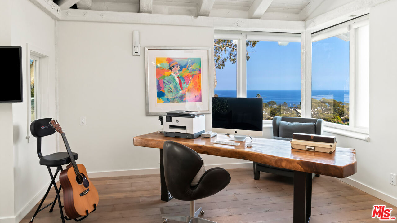 7111 Grasswood Avenue Malibu, CA 90265 - Photo 22 of 37