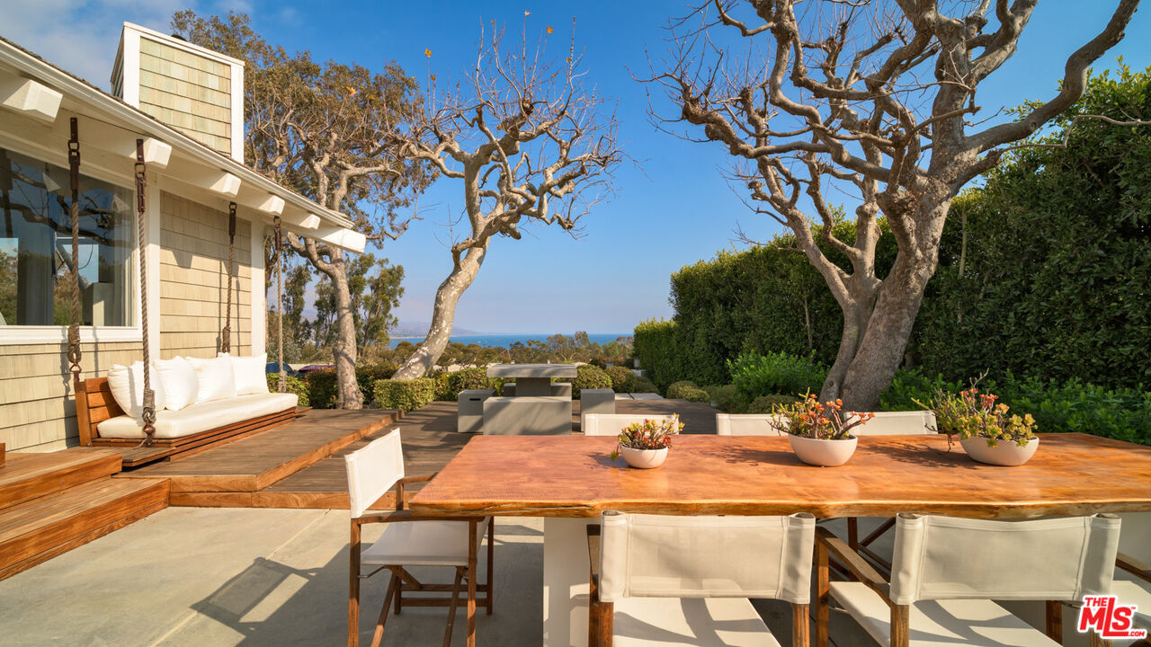 7111 Grasswood Avenue Malibu, CA 90265 - Photo 29 of 37