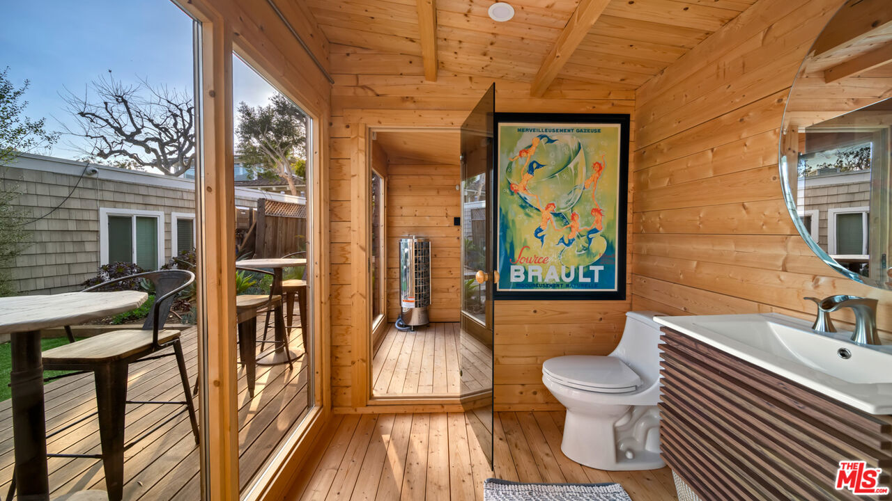 7111 Grasswood Avenue Malibu, CA 90265 - Photo 37 of 37