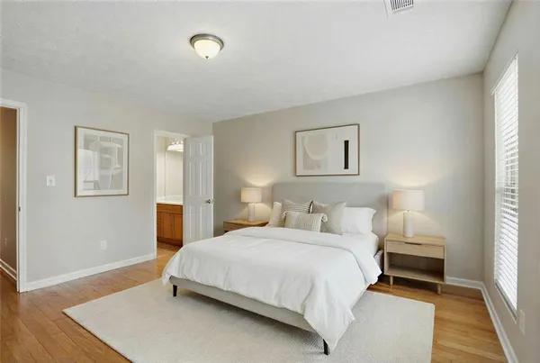 $1,800 | 215 Winding River Drive, Unit F, Sandy Springs, GA 30350