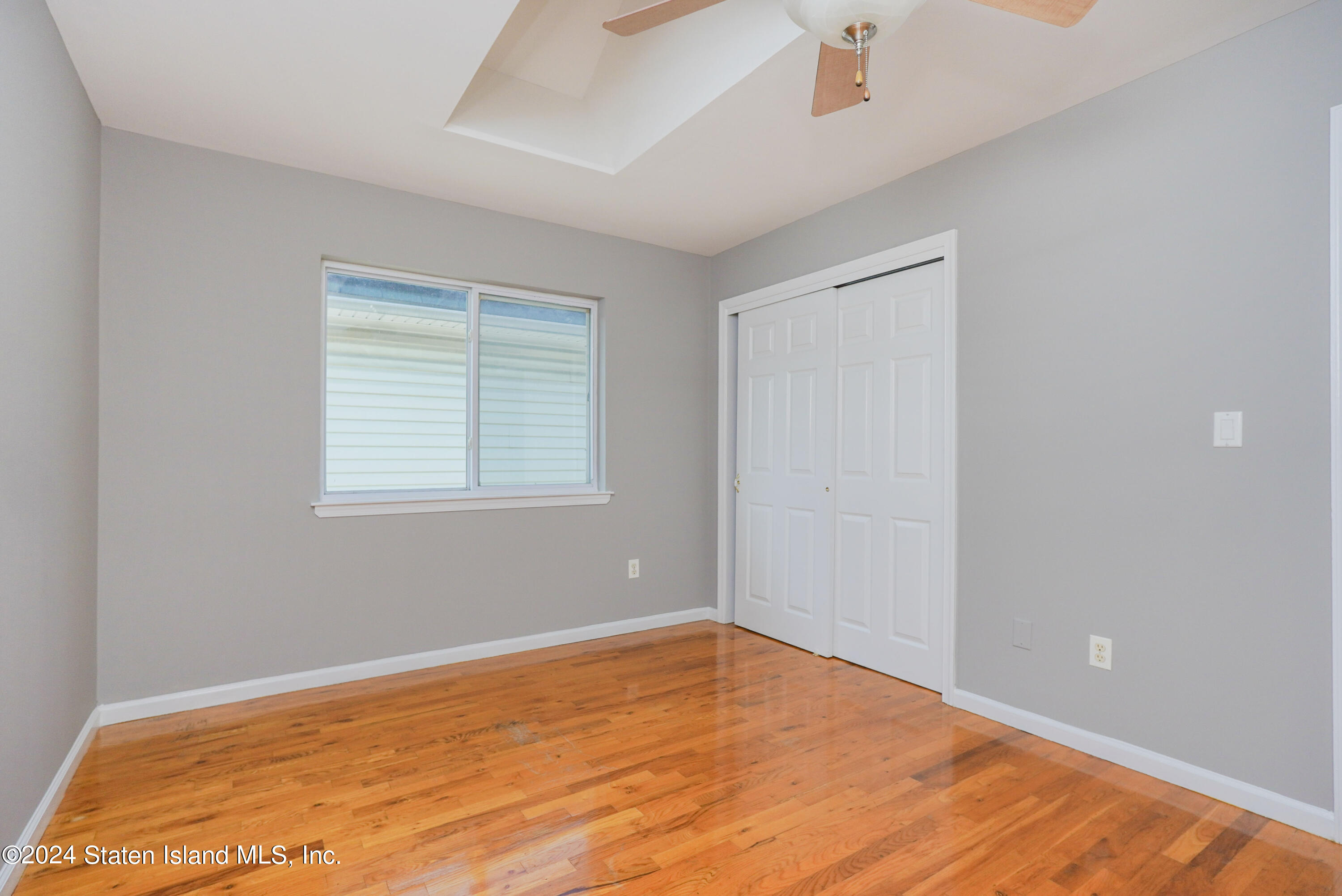 240 Harbor Road Staten Island, NY 10303 - Photo 24 of 32 Bedroom