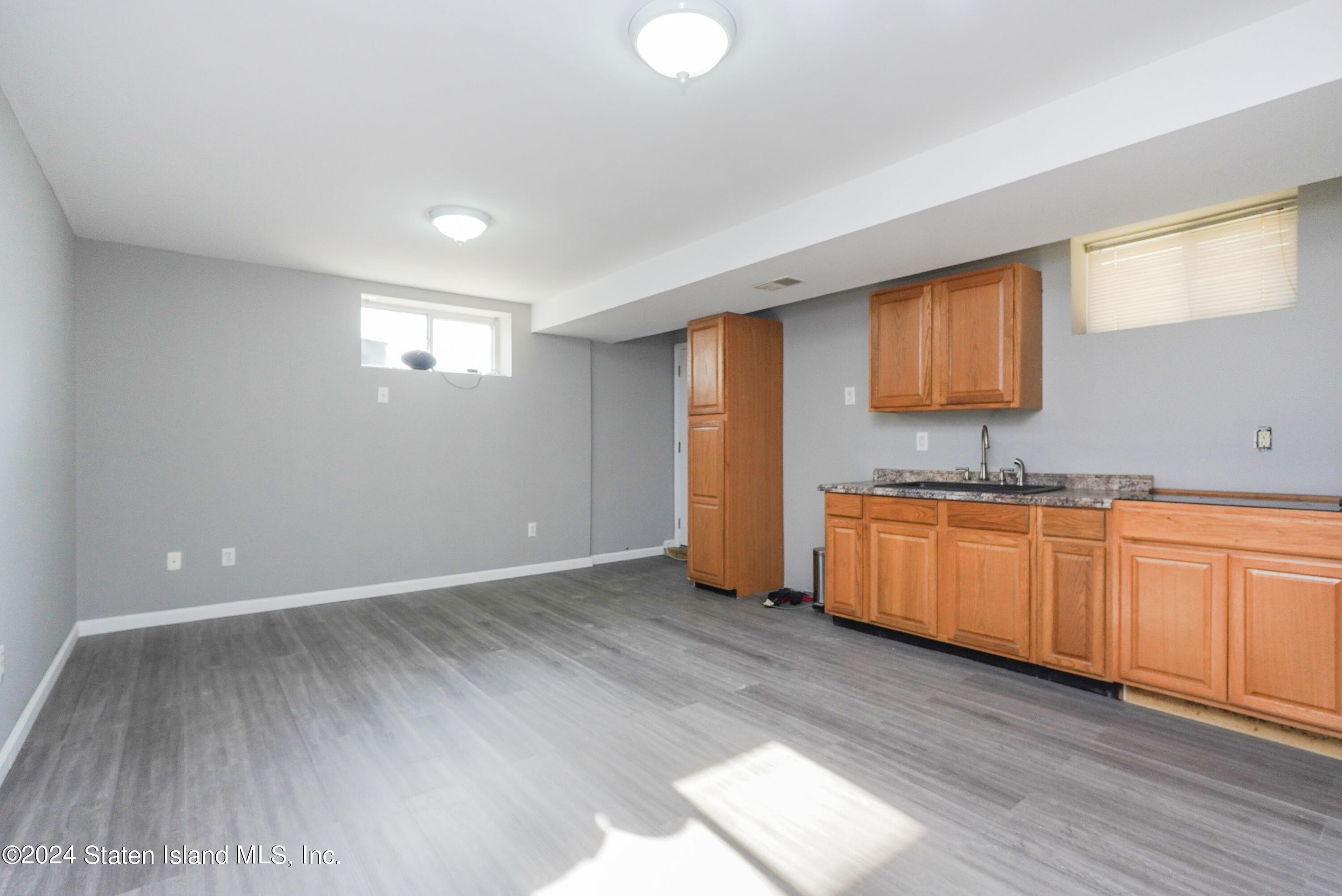 240 Harbor Road Staten Island, NY 10303 - Photo 30 of 32 Finished Basement