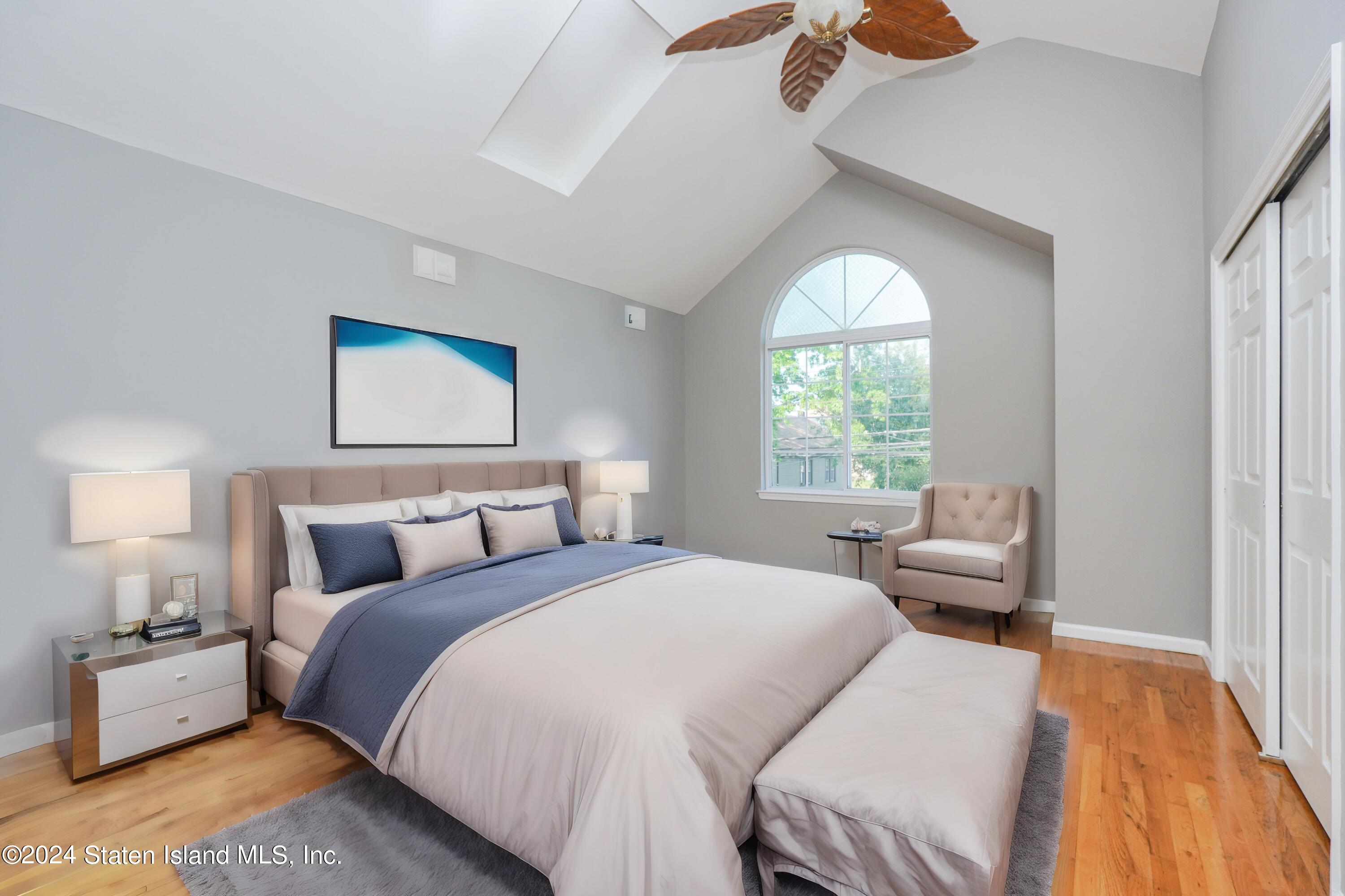 240 Harbor Road Staten Island, NY 10303 - Photo 10 of 32 Bedroom 3 Master Staged