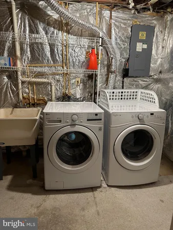 a view of a wooden fence
