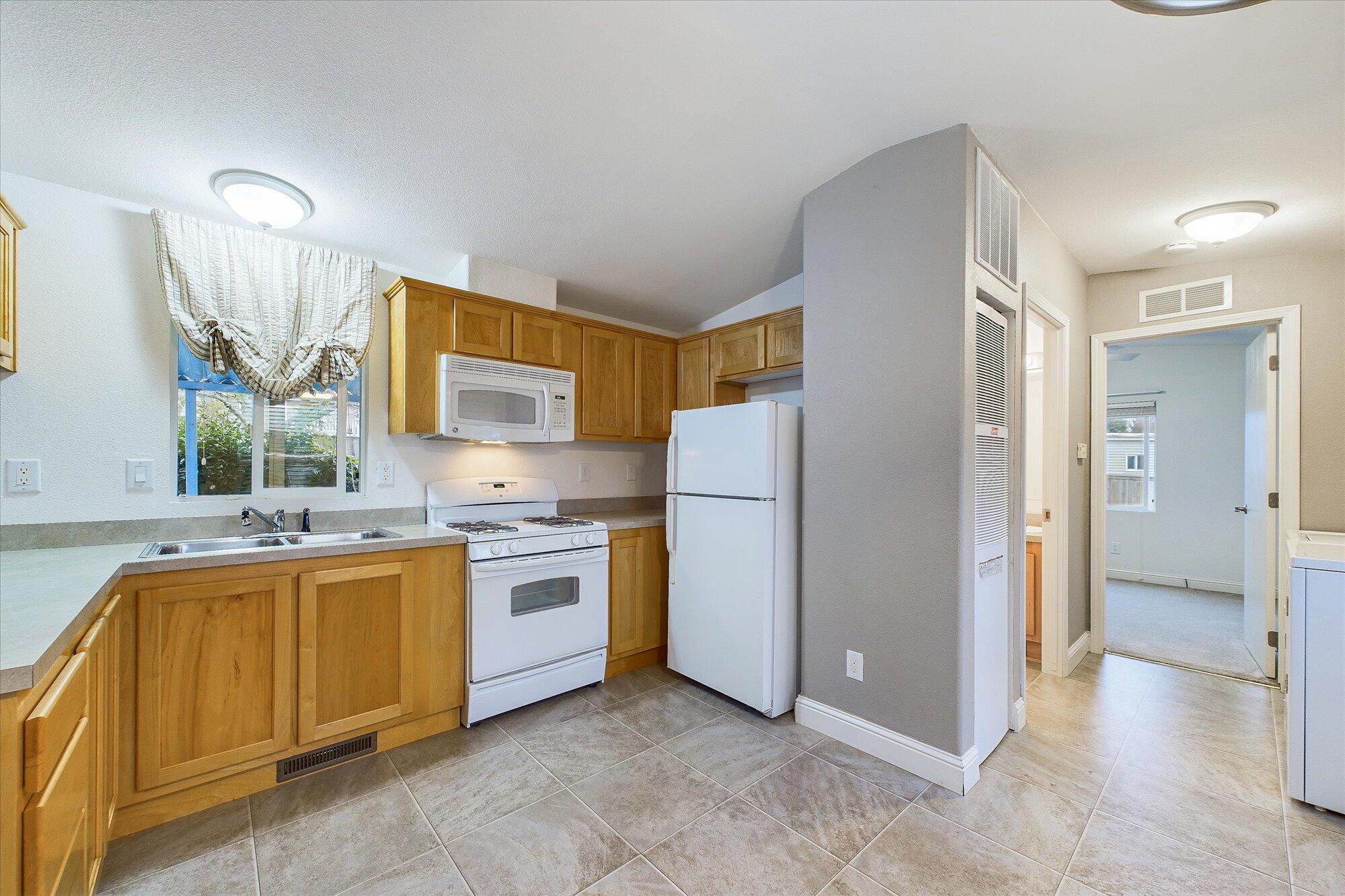 1780 Rohnerville Road Fortuna, CA 95540 - Photo 24 of 46