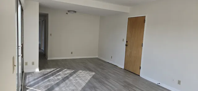 $385,000 | 900 19th Avenue South, Unit 1001, Nashville, TN 37212