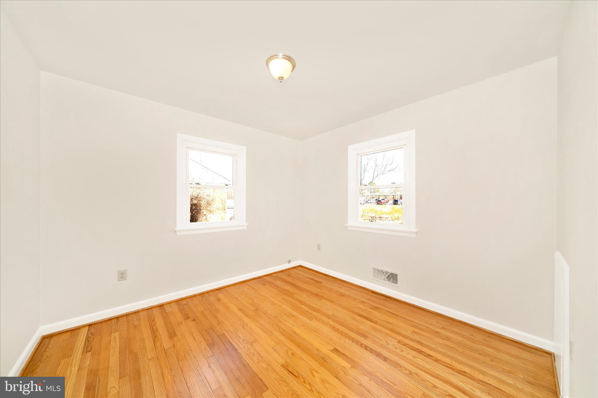 30 Georgetown Road Walkersville, MD 21793 - Photo 27 of 52 Bedroom 3