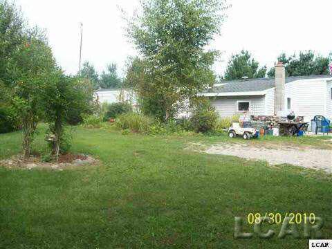 11400 North Adams Road North Adams, MI 49262 - Photo 2 of 11 951927-1.JPG