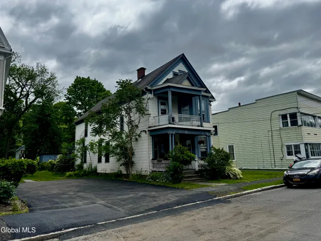 $270,000 | 9 Stannard Avenue, Troy, NY 12180