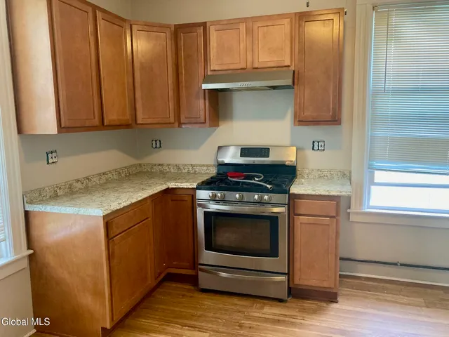 $270,000 | 9 Stannard Avenue, Troy, NY 12180