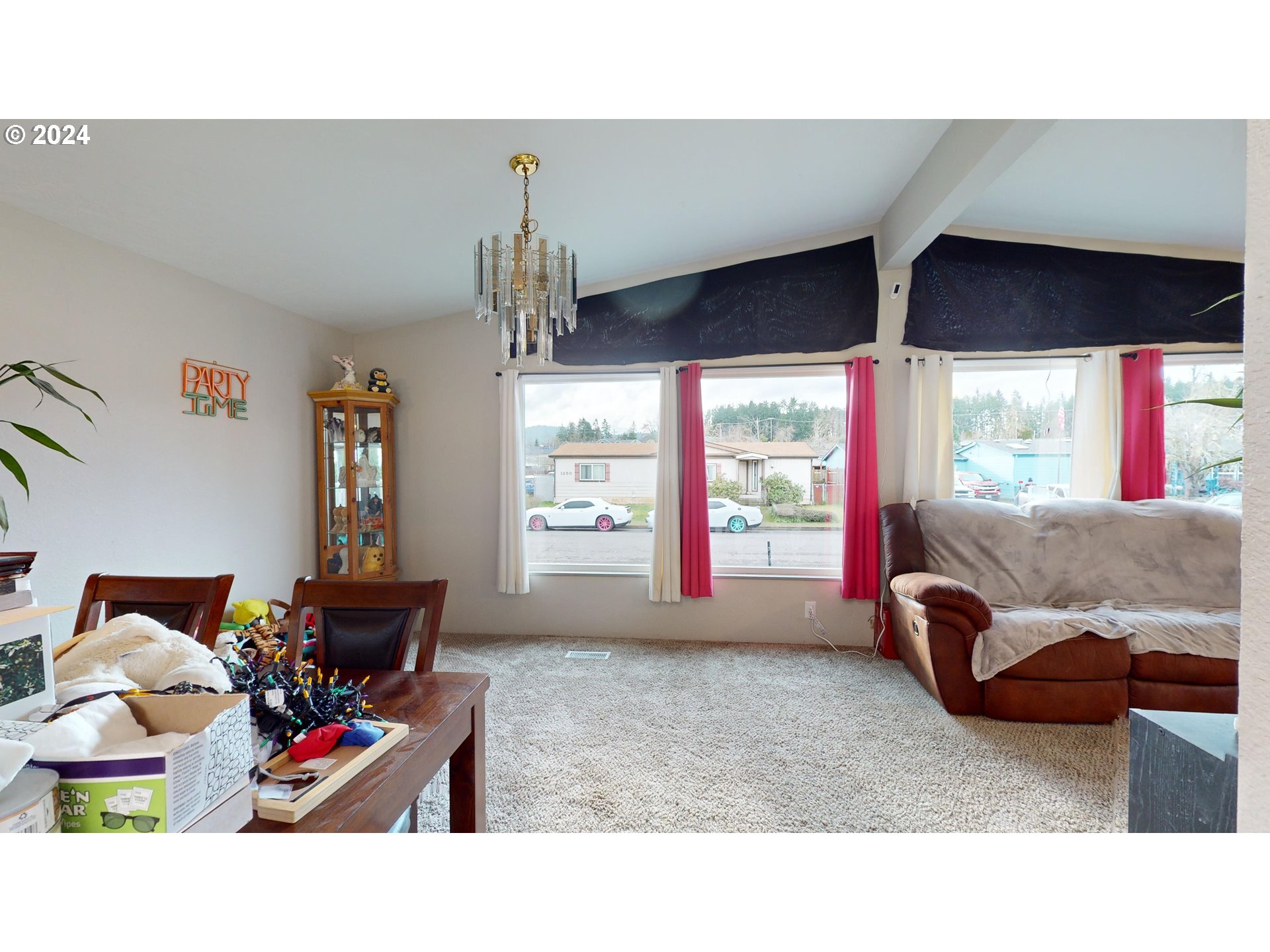 1251 South 58th Street Springfield, OR 97478 - Photo 13 of 24 a living room with furniture and a window