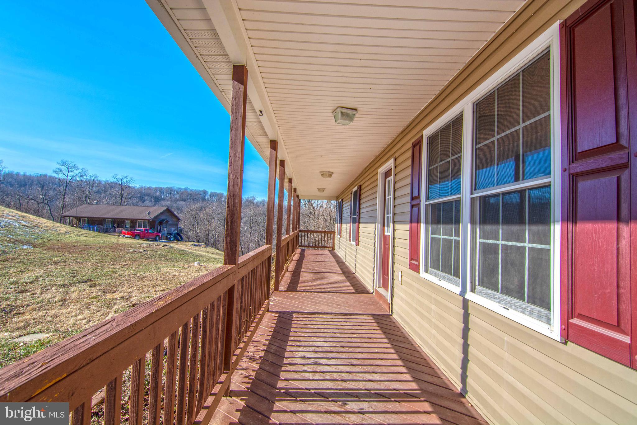 318 Cliffside Road Linden, VA 22642 - Photo 8 of 38 Gallery Image 8