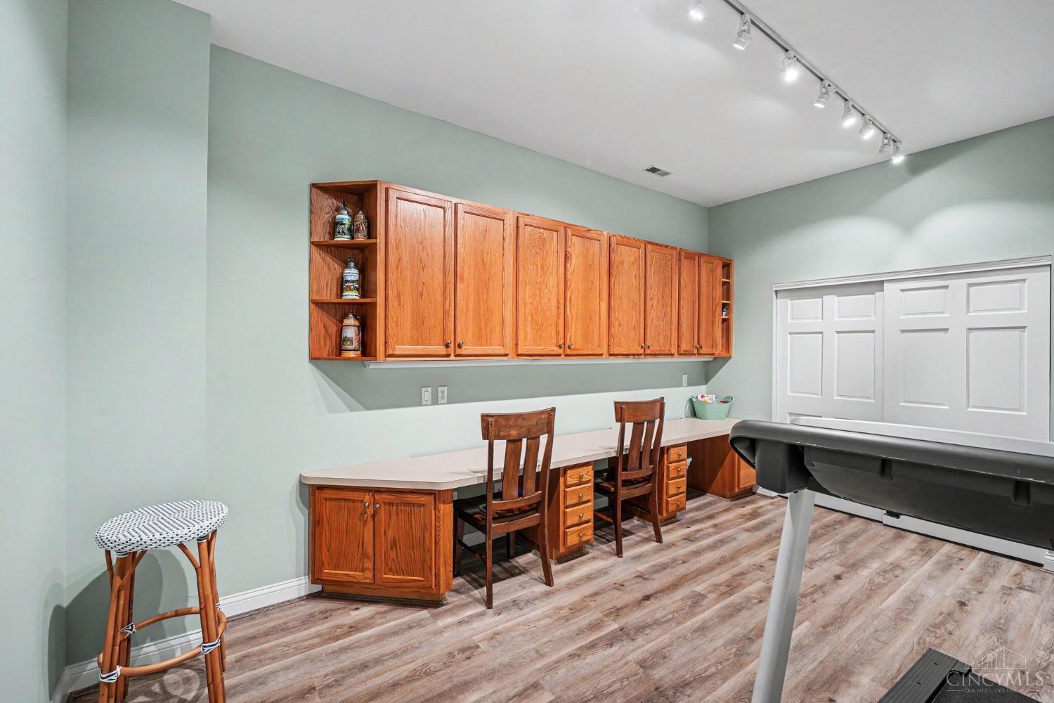 579 Ridgestone Cincinnati, OH 45255 - Photo 34 of 46 Gallery Image 34