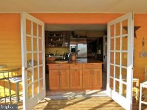 365 Tiger Valley Road Washington, VA 22747 - Photo 14 of 53 Kitchen opens to porch