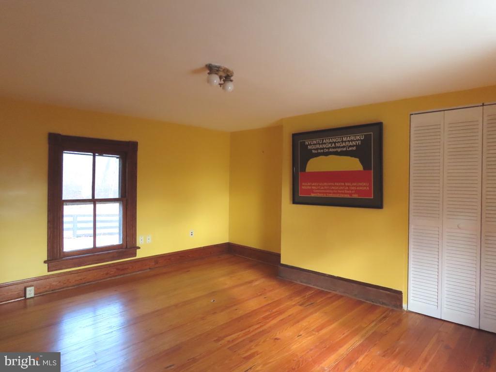 365 Tiger Valley Road Washington, VA 22747 - Photo 33 of 53 17' X 16' Bedroom 3