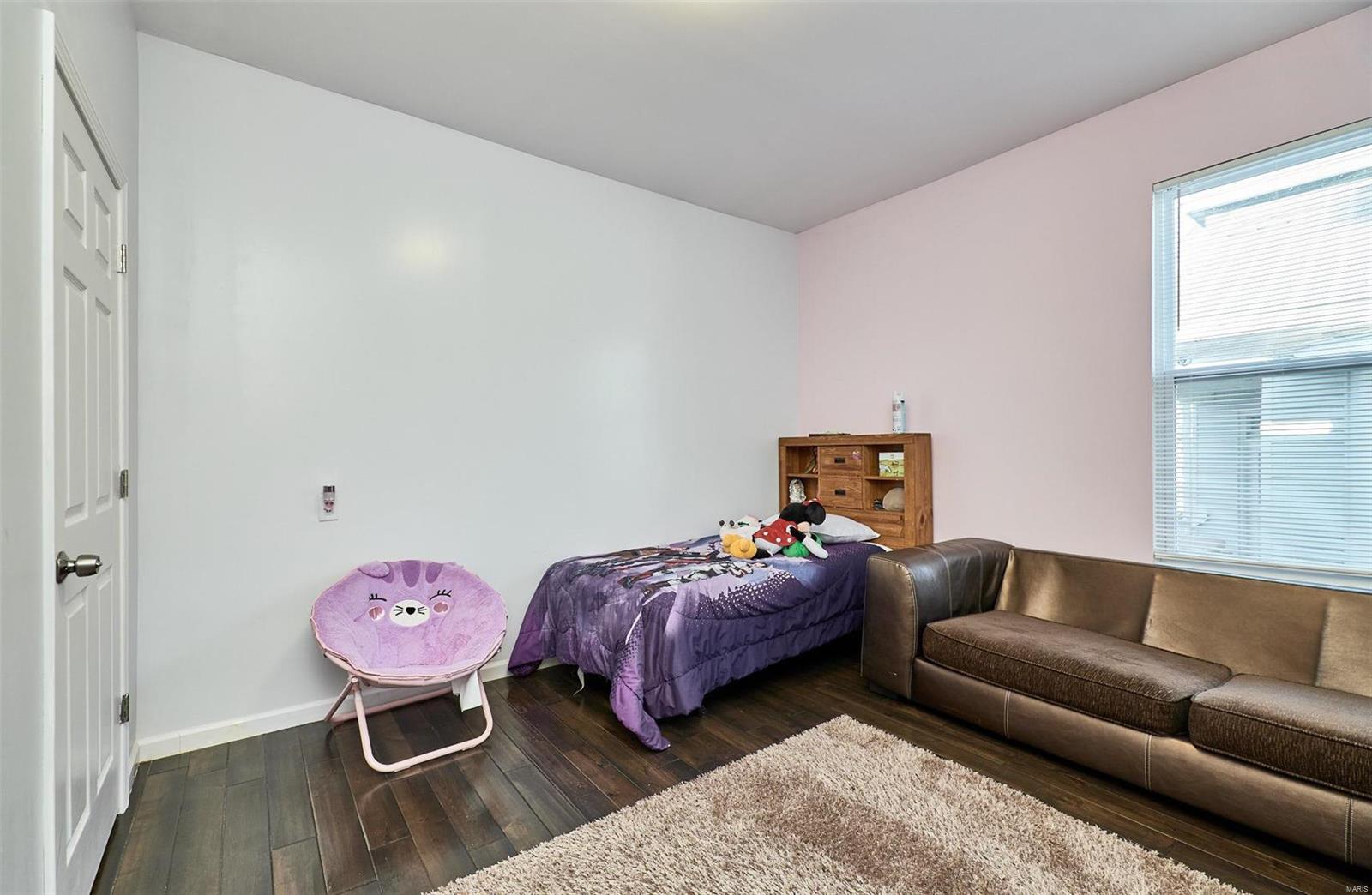 3411 Brown Road St. Louis, MO 63114 - Photo 24 of 50 Gallery Image 24