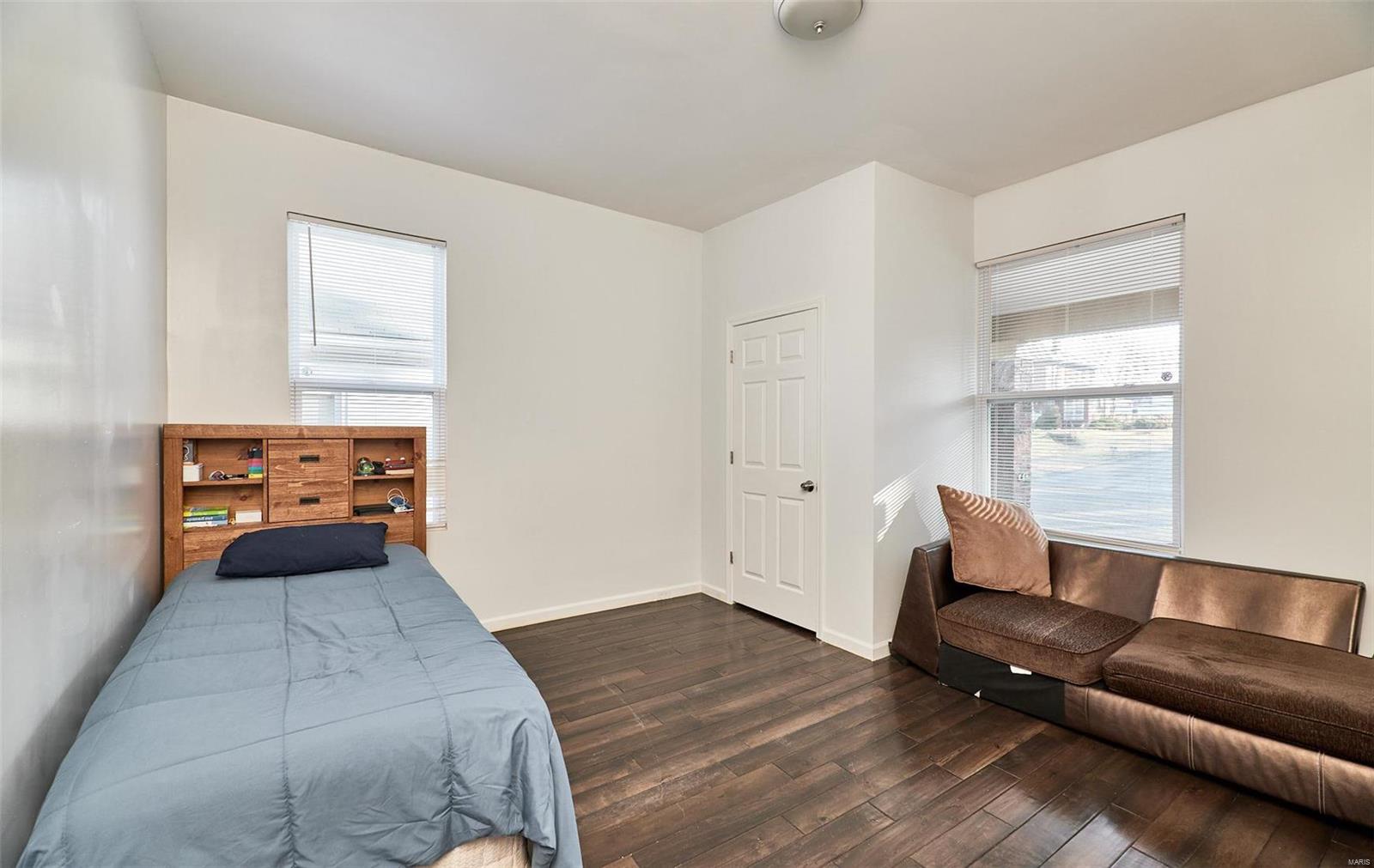 3411 Brown Road St. Louis, MO 63114 - Photo 28 of 50 Gallery Image 28