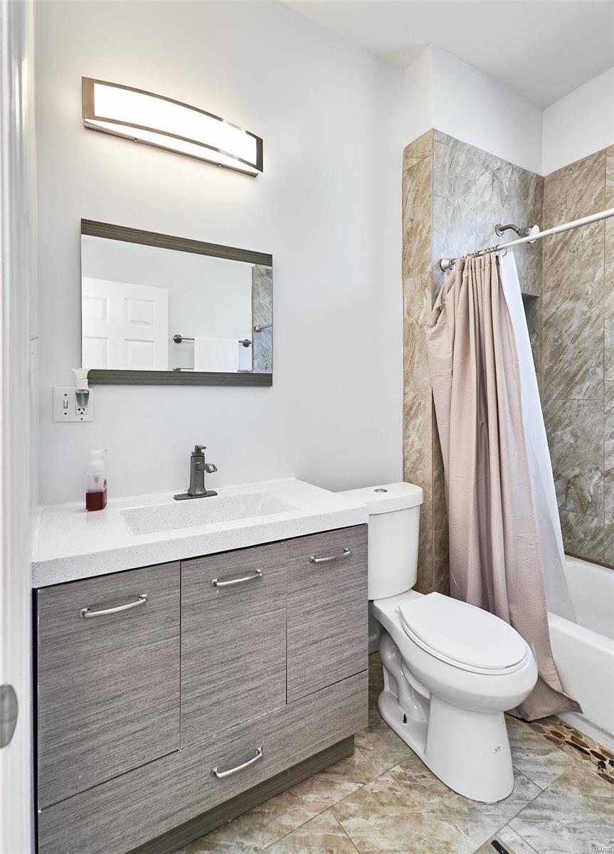 3411 Brown Road St. Louis, MO 63114 - Photo 33 of 50 Gallery Image 33