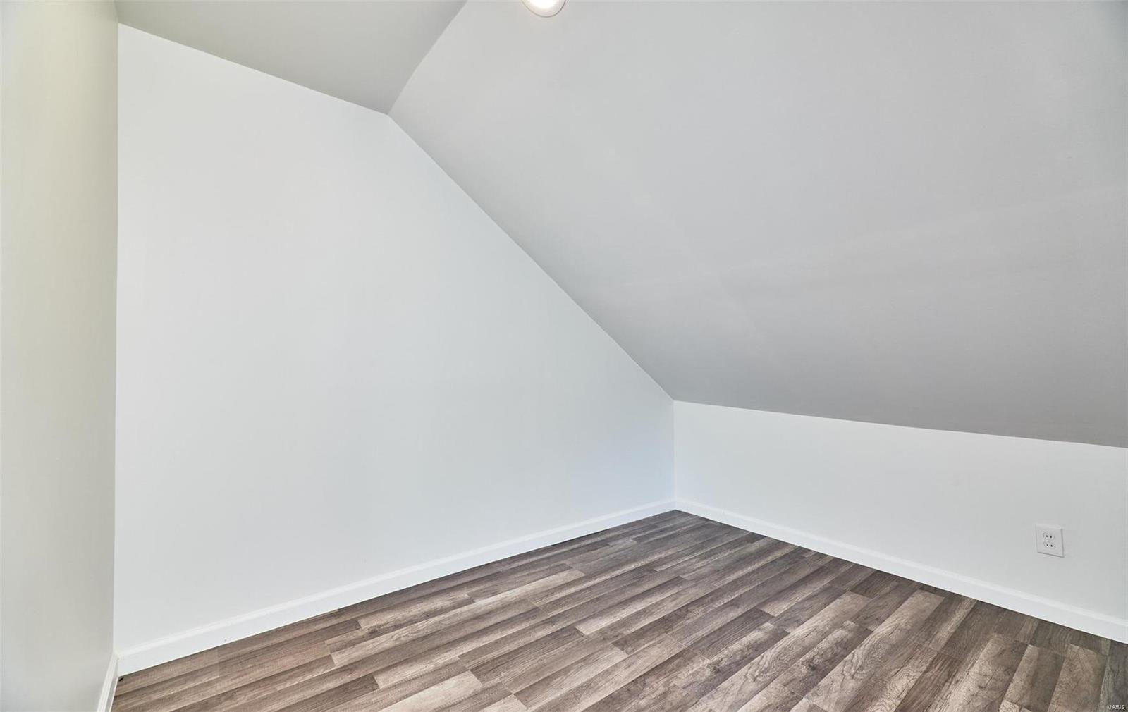 3411 Brown Road St. Louis, MO 63114 - Photo 39 of 50 Gallery Image 39