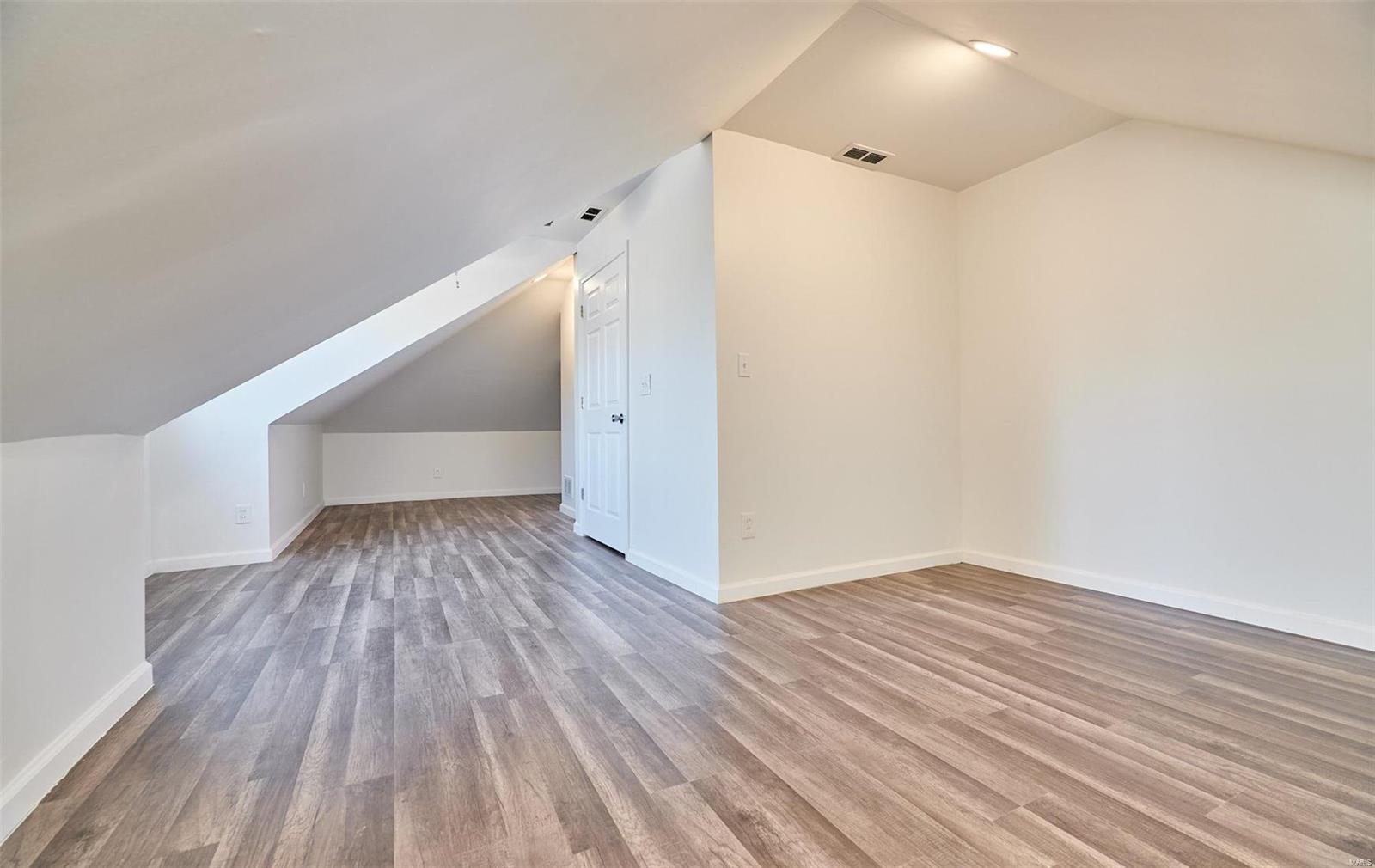 3411 Brown Road St. Louis, MO 63114 - Photo 40 of 50 Gallery Image 40