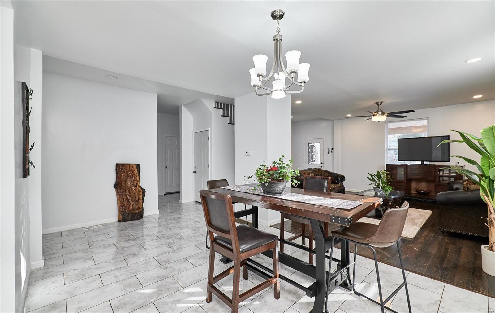 3411 Brown Road St. Louis, MO 63114 - Photo 6 of 50 Gallery Image 6