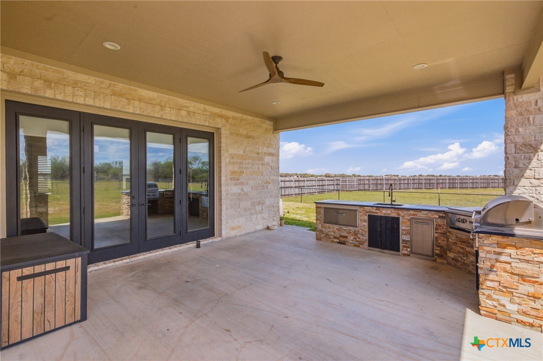 500 Sendera Loop Victoria, TX 77904 - Photo 40 of 48