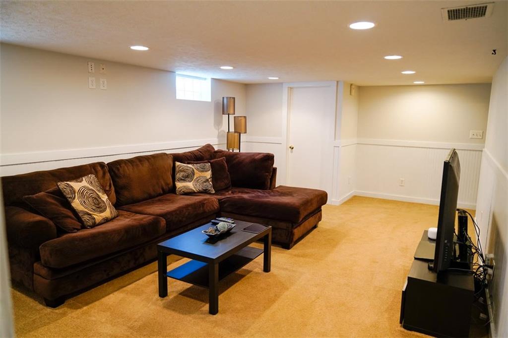 140 Berkley Road Indianapolis, IN 46208 - Photo 28 of 40 Gallery Image 28
