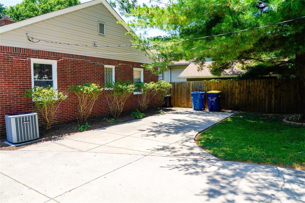 140 Berkley Road Indianapolis, IN 46208 - Photo 39 of 40 Gallery Image 39