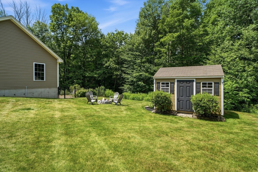 128 Bragg Hill Road Westminster, MA 01473 - Photo 5 of 42