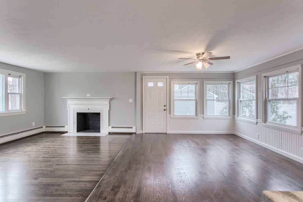 20 Rhoda Street Tewksbury, MA 01876 - Photo 7 of 29 Gallery Image 7