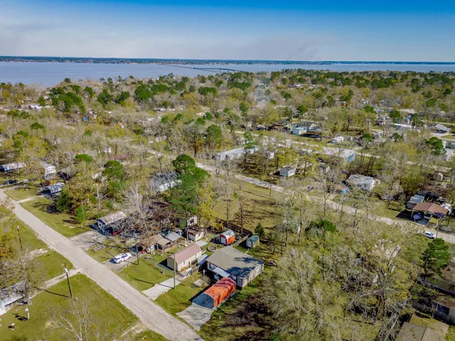 $159,900 | 271 St Thomas Drive, Point Blank, TX 77364