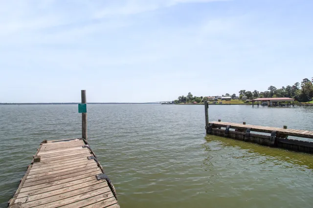a view of a terrace with sky view
