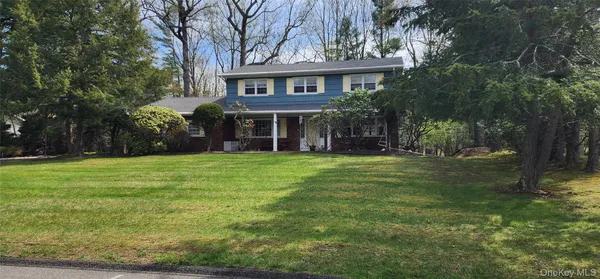 $887,500 | 16 Sterling Forest Lane, Suffern, NY 10901