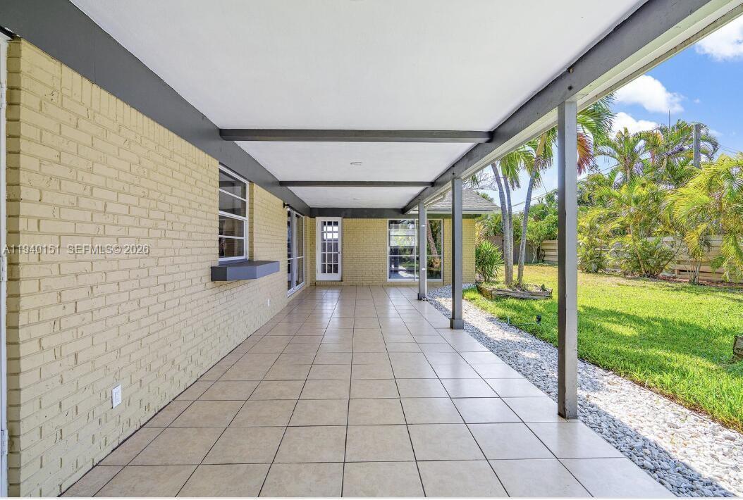 320 Fern Street Jupiter, FL 33458 - Photo 10 of 13 spacious back patio