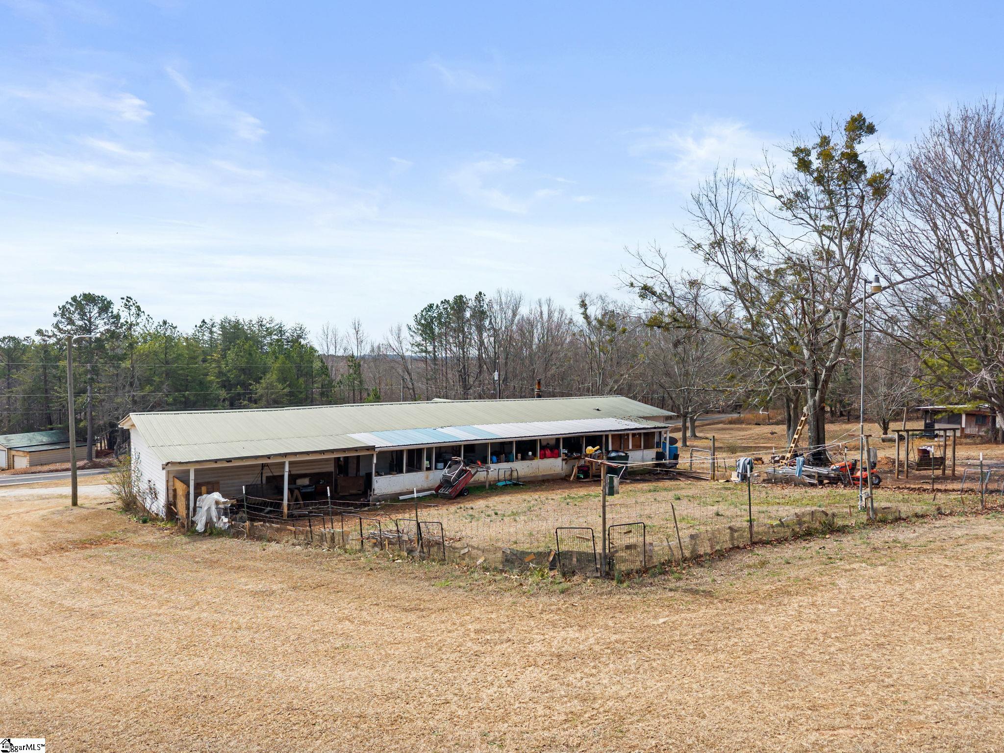 534 Little Mountain Road Anderson, SC 29626 - Photo 2 of 20