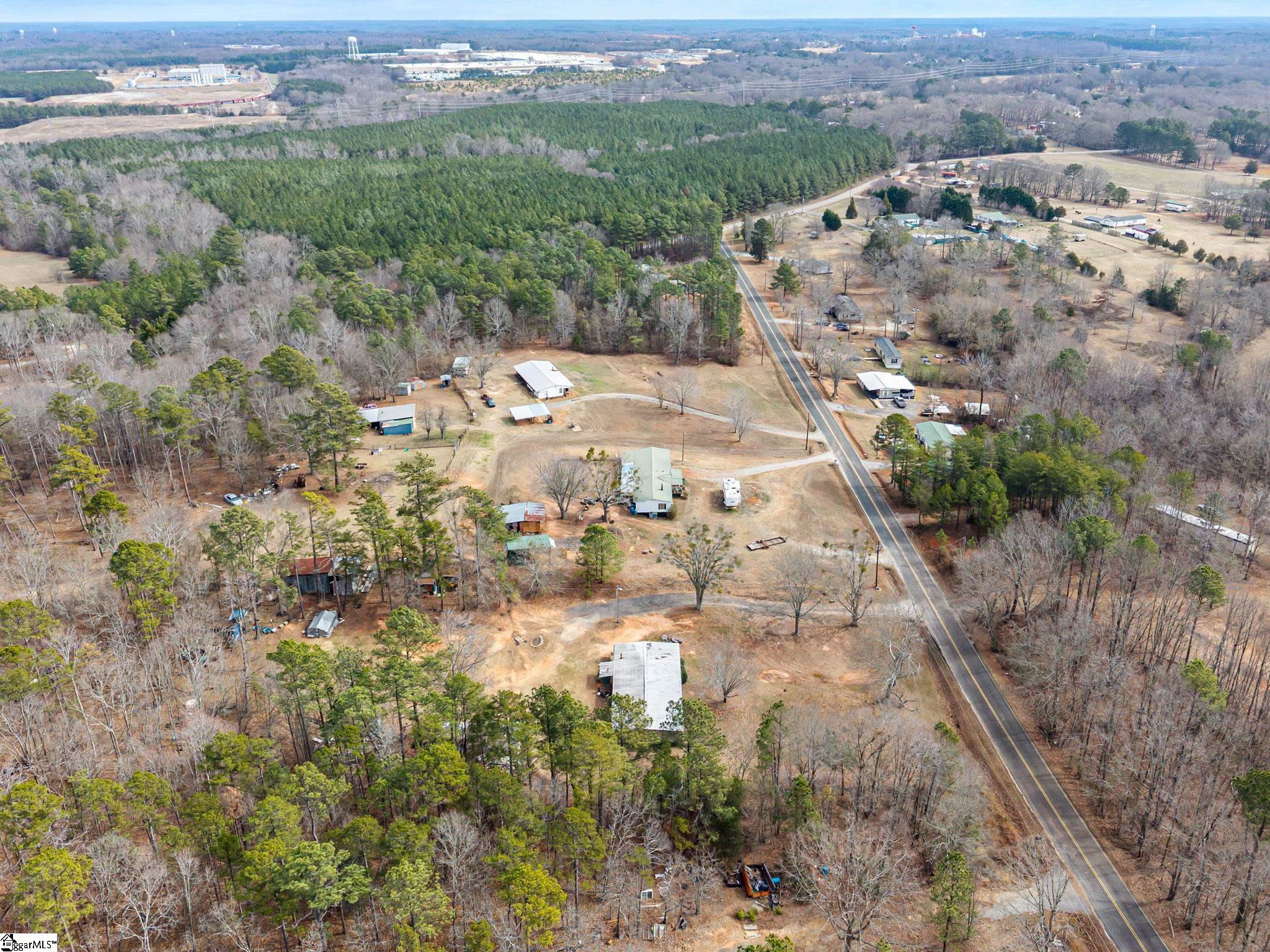534 Little Mountain Road Anderson, SC 29626 - Photo 8 of 20
