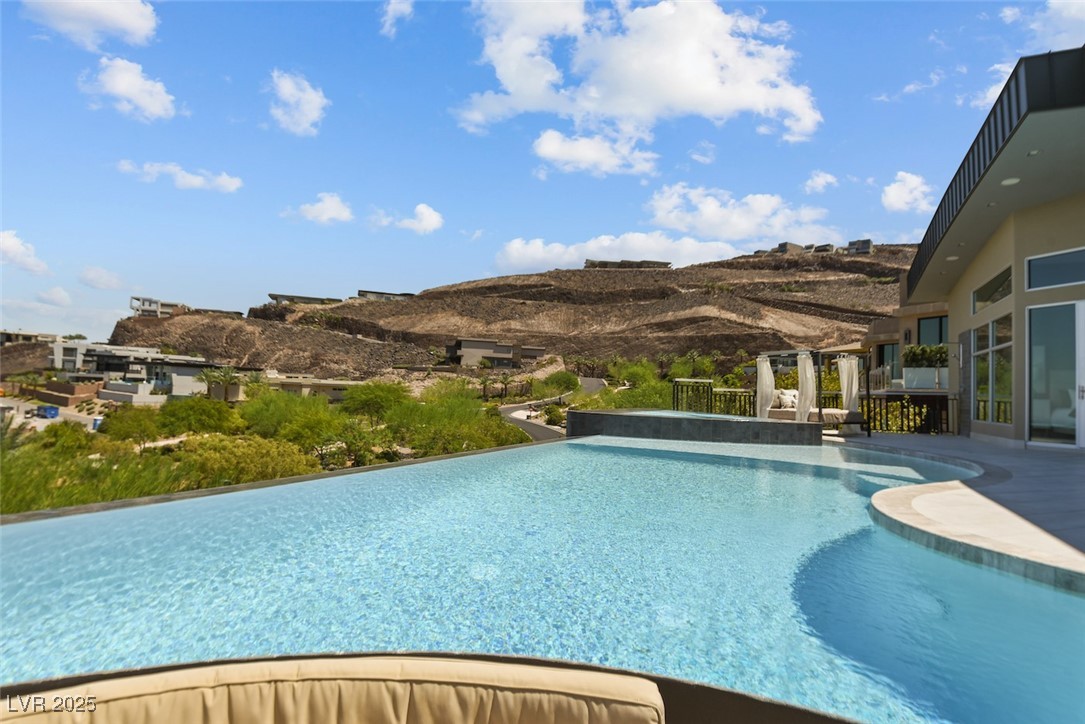 1228 Stellar Rim Court Henderson, NV 89012 - Photo 6 of 46