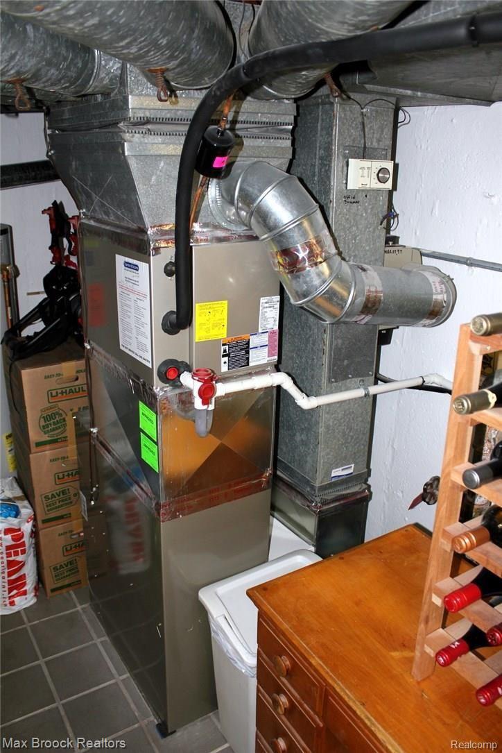 1051 North Adams Road, Unit 22 Birmingham, MI 48009 - Photo 21 of 30 Brand new furnace!
