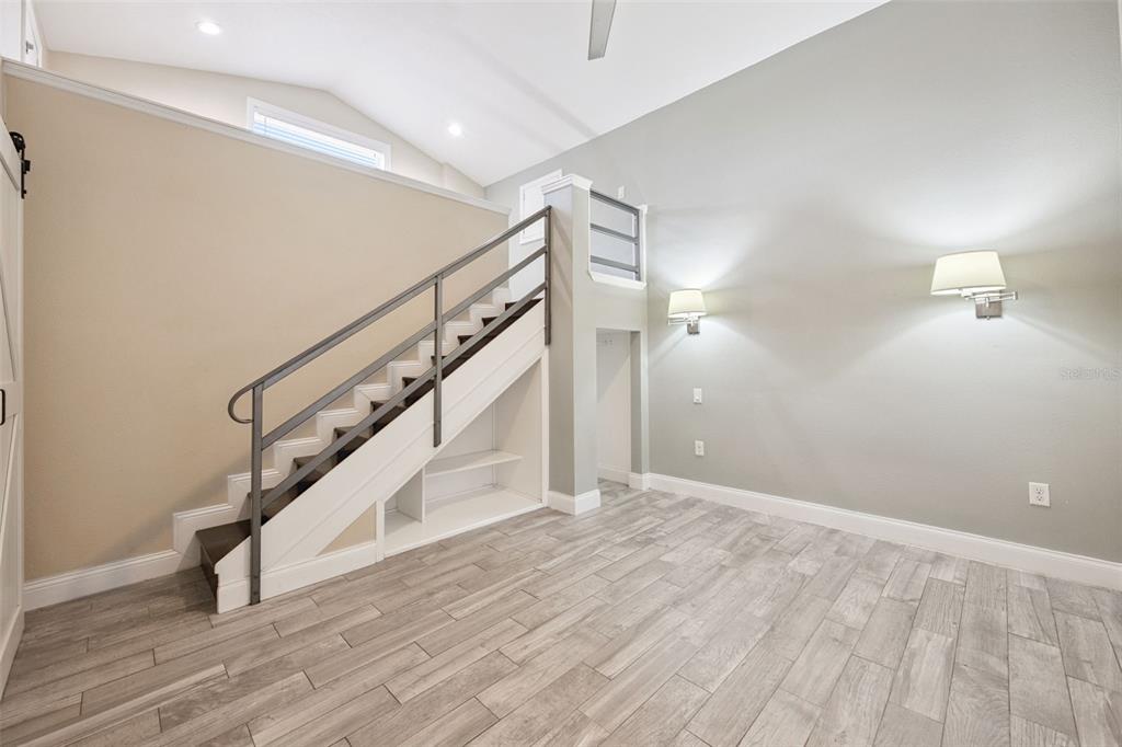 352 Cambridge Boulevard Winter Park, FL 32789 - Photo 28 of 35 a view of entryway with wooden floor