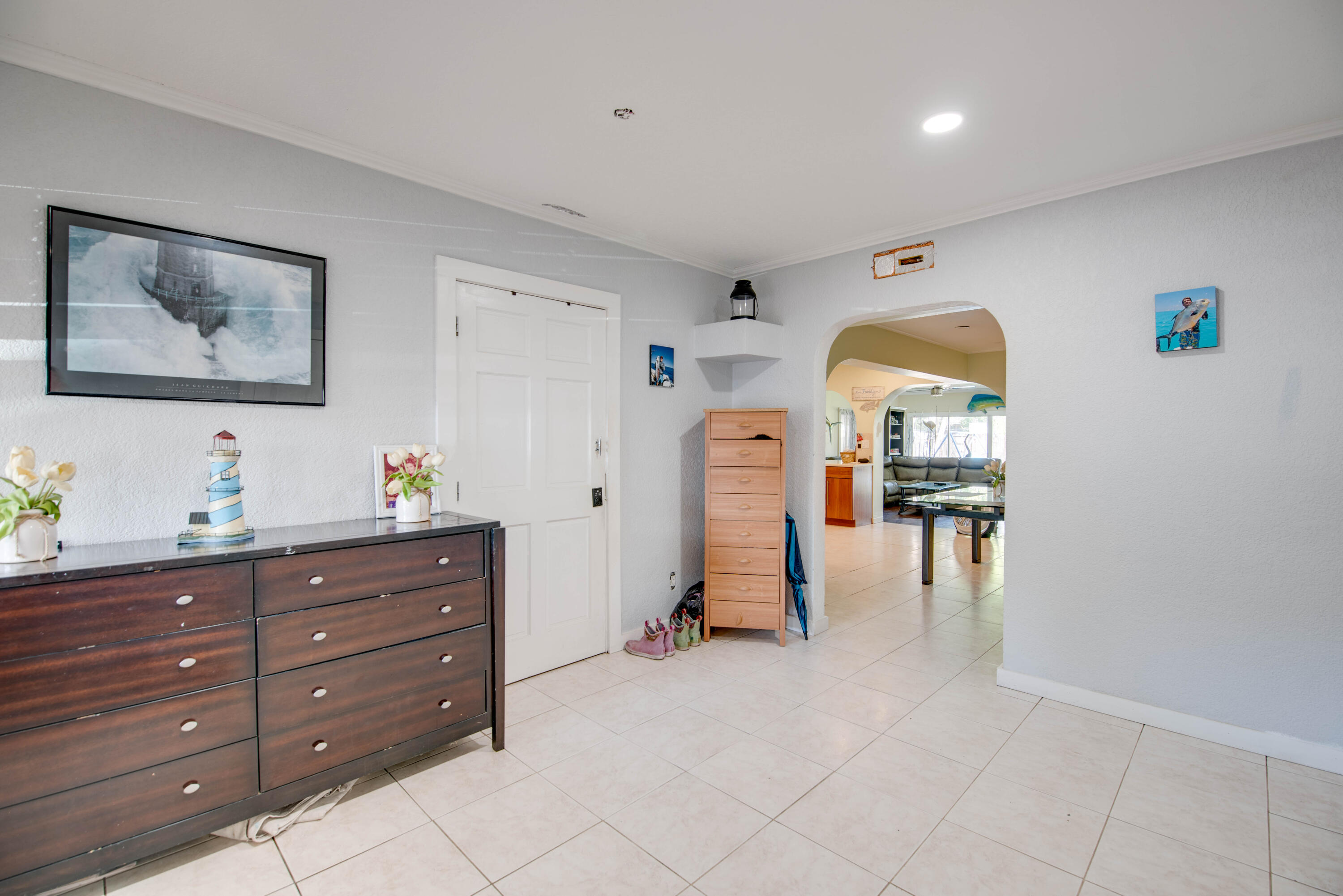 3341 Riviera Drive Key West, FL 33040 - Photo 14 of 33 a view of room with window and cabinet