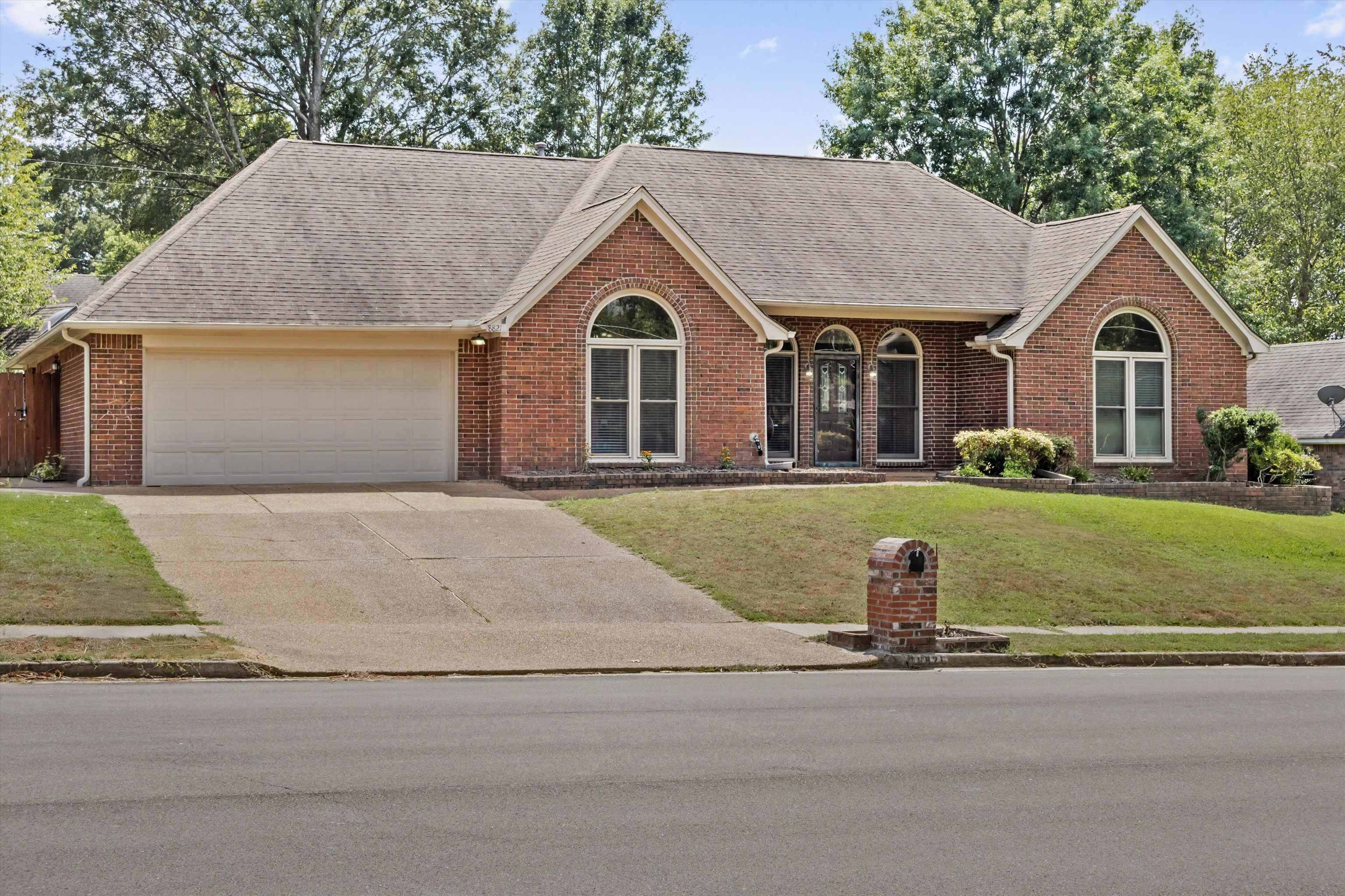 8821 Bazemore Road Memphis, TN 38018 - Photo 1 of 26 Gallery Image 1