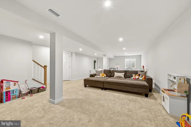 a picture of a bathroom