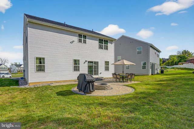 $649,900 | 167 Aspen Lane, Macungie, PA 18062