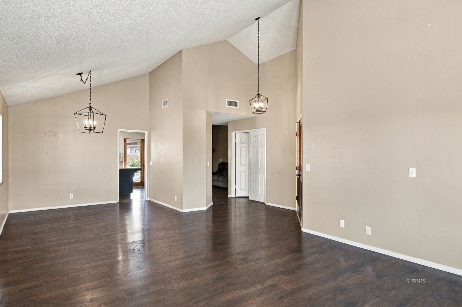 917 West Vicki Avenue Ridgecrest, CA 93555 - Photo 9 of 49 Gallery Image 9
