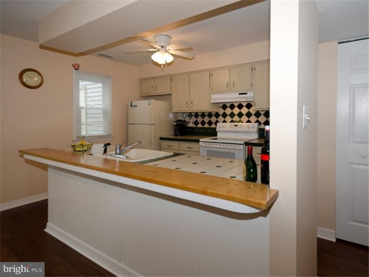 23 Sandy Ridge Drive Doylestown, PA 18901 - Photo 13 of 21 Kitchen