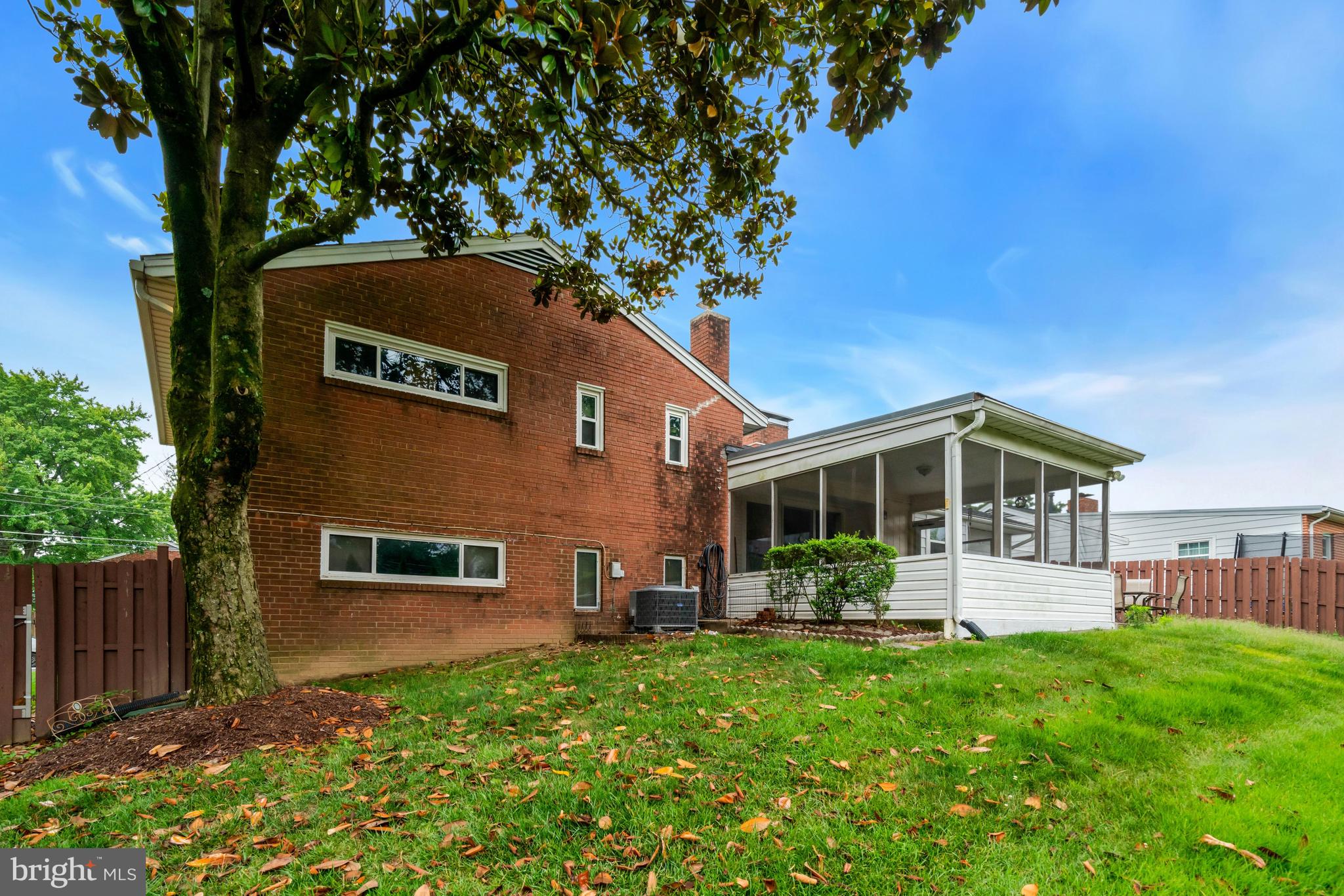 6014 Hibbling Avenue Springfield, VA 22150 - Photo 25 of 28