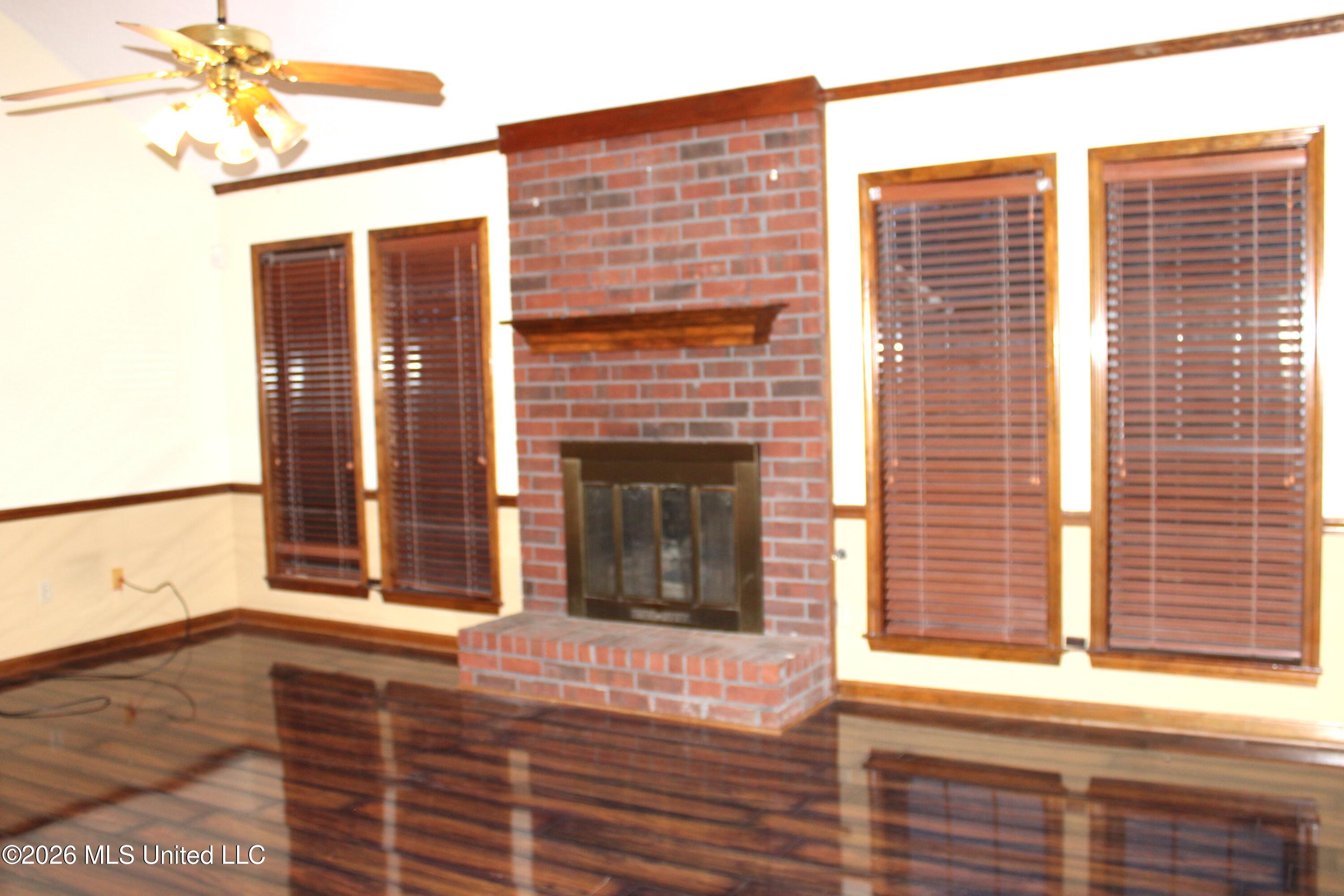 7338 Alexander Road Olive Branch, MS 38654 - Photo 3 of 32 Great Room